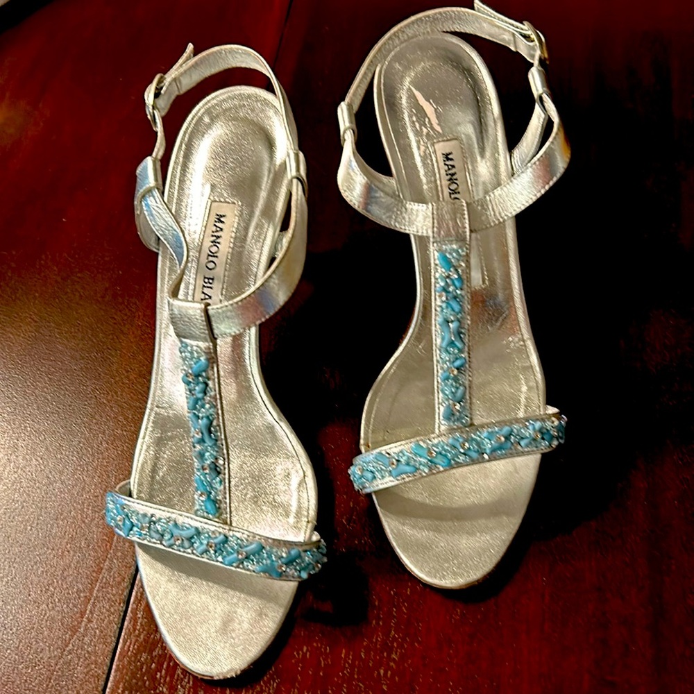 Manolo Blahnik Silver Sandals with Turquoise Crystal embellishment. Size 37 / 7
